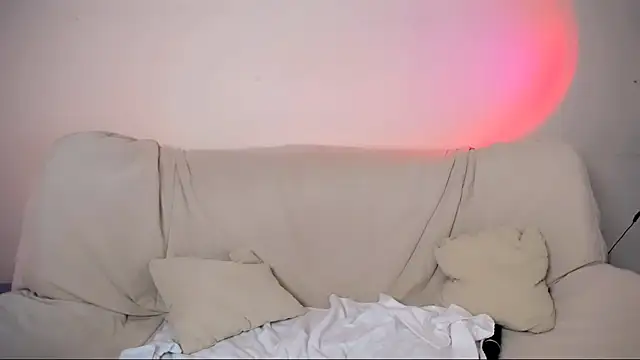 Chat XXX en directo de ElenaMonroe