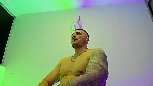 Dagoti: онлайн-секс-чат