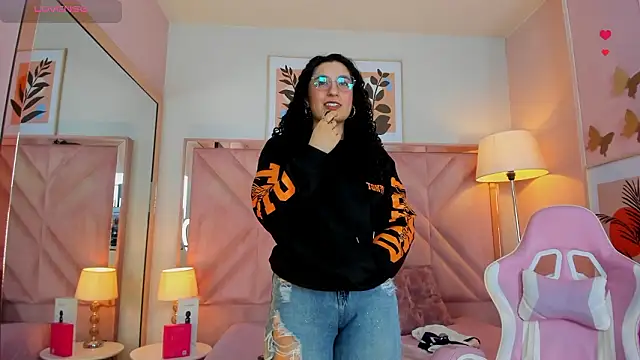 DemiJones_ 라이브 XXX 채팅