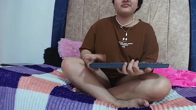 Chatroom XXX en direct de Baby_dirt