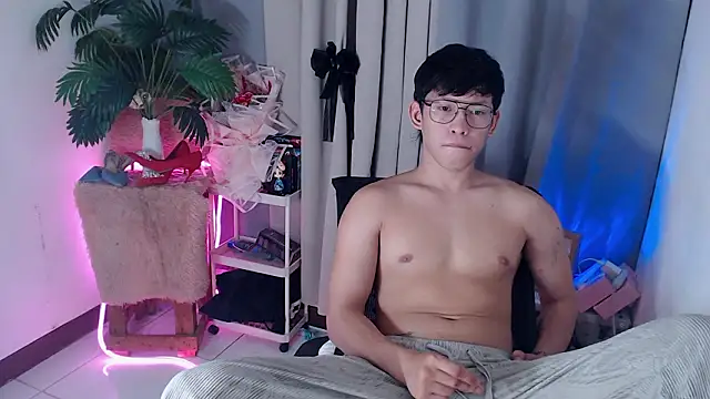 Chat XXX ao vivo de pinkcock_froi2305