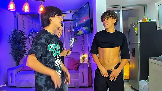 Houseofwarrios élő XXX-chatje