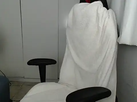 GiMilf's Live XXX Chat