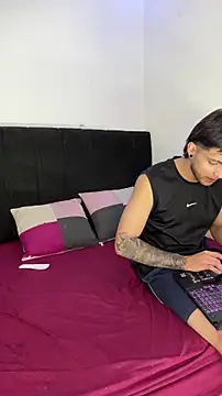 MidnightCoupleX Live XXX-Chat