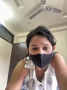 raavigirl 라이브 XXX 채팅