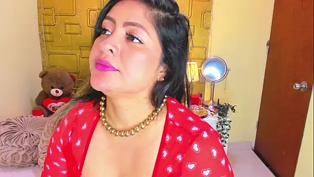 Julia_Haye: απευθείας συνομιλία ΧΧΧ