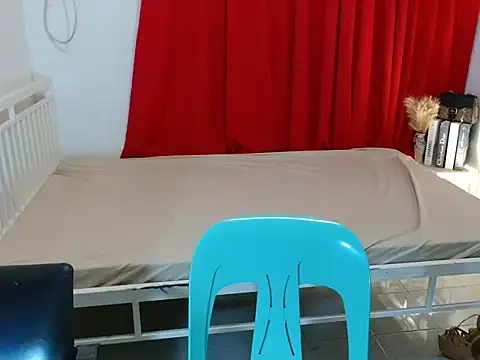 Maxinerein webkamerás műsora