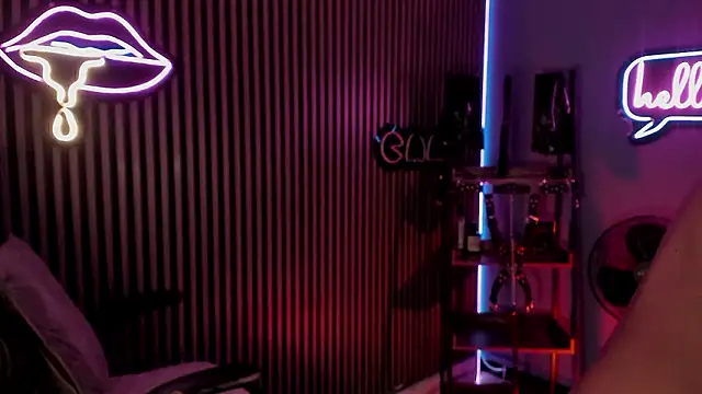 دردشة Maximoking26 الجنسية المباشرة