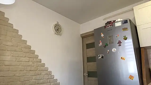 ElsieKuhlmann's Live XXX Chat