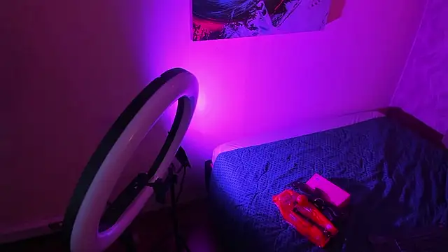 DannyRouds live XXX chat