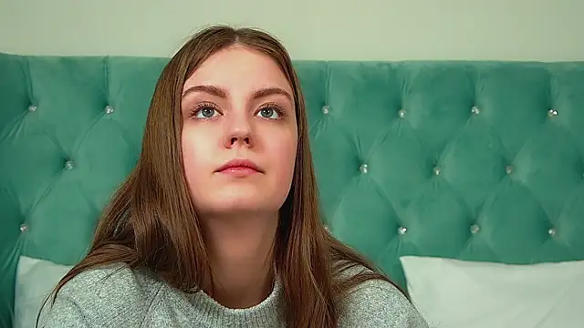 Chatroom XXX en direct de SofiaSarvain