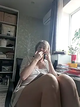 stellahere8 Live XXX Chat