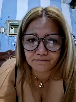 Carlotaazul's Live XXX Chat