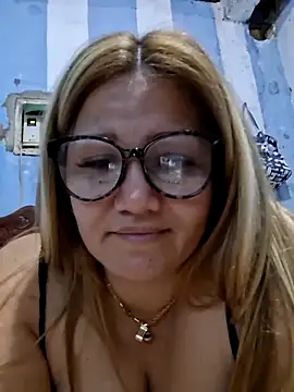 Carlotaazul's Live XXX Chat