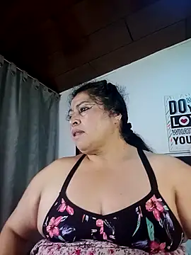 Keyla01_'s Live XXX Chat