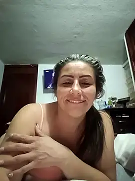 XXX chat uživo modela maynor_1998