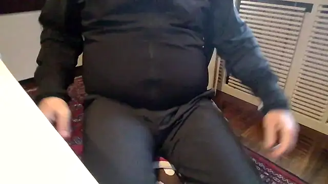 polloiw 现场XXX聊天