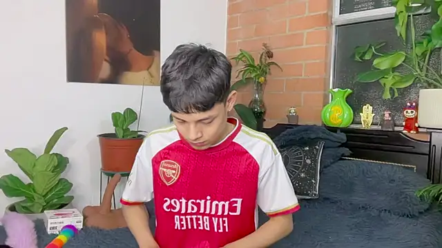 Andy_Belier23のウェブカメラショー