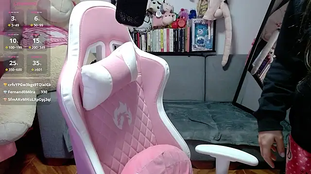 Maggie_Fox3: онлайн-секс-чат