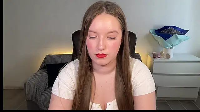 EvaMaddisonのライブXXXチャット