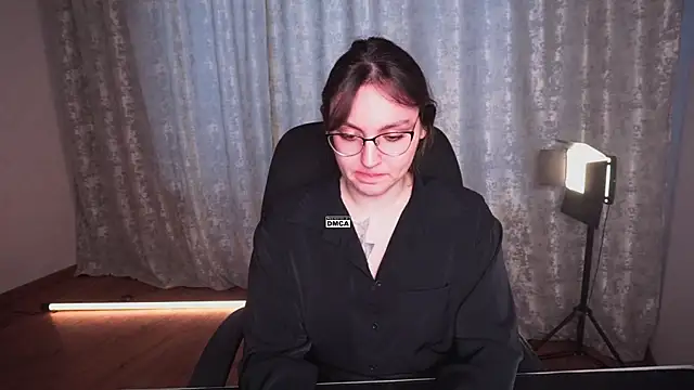 Hoot_owl_cb – Live XXX-chat