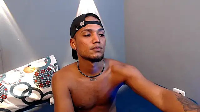 mateonick40's Live XXX Chat