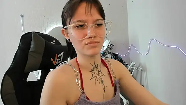 XXX chat uživo modela Elastikisss