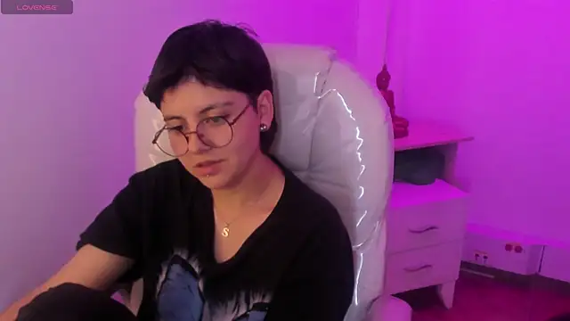 Chat +18 de Nathaly_ds ao vivo