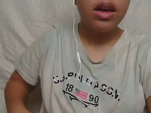 Chatroom XXX en direct de ChubbyButty