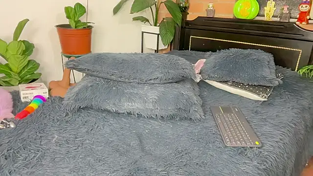 Andy_Belier23 Adlı Modelin Canlı XXX Sohbeti