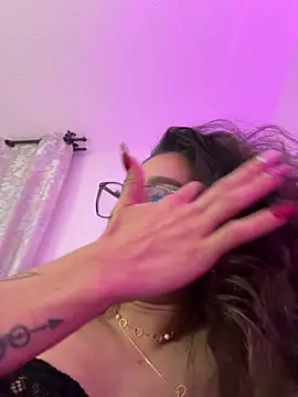 Czat XXX na żywo – Samantha_Bernardo