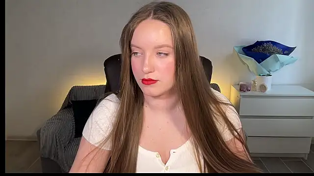 دردشة EvaMaddison الجنسية المباشرة