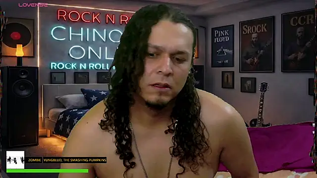 Webkamerová show chino_roz