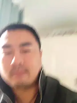 guozuo 在線直播表演