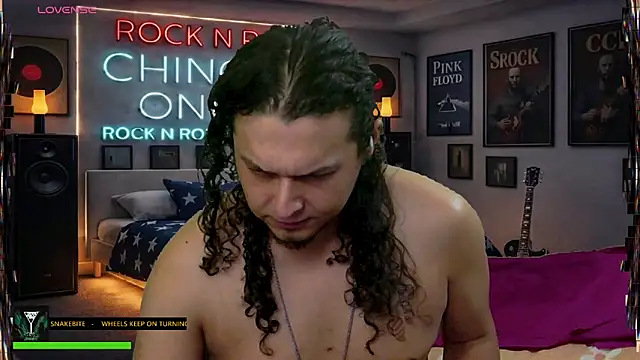 chino_roz – webcam-show