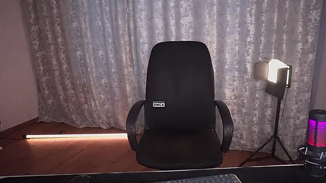 Czat XXX na żywo – Hoot_owl_cb