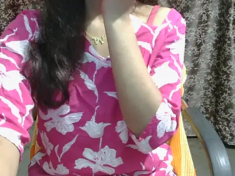 แชท XXX สดของ Adorable_Ayesha