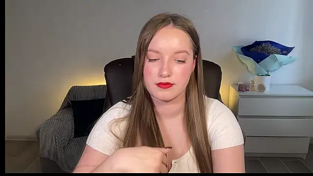 EvaMaddison 现场XXX聊天