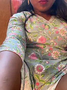 Dhiyapink – Naživo XXX chat