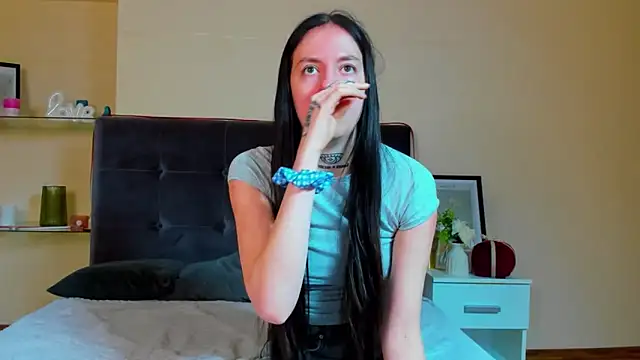 AdrianaCult Obrolan Langsung XXX