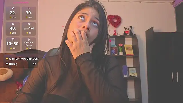 دردشة BadKittyy الجنسية المباشرة