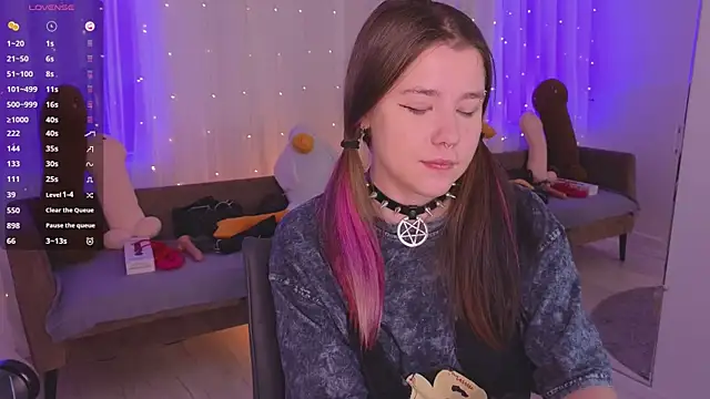 Mira_FallsのライブXXXチャット