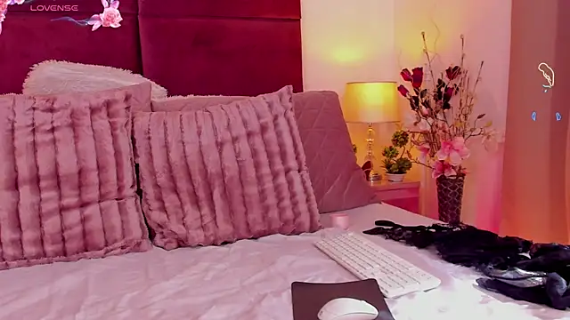 دردشة VanessaAngel الجنسية المباشرة