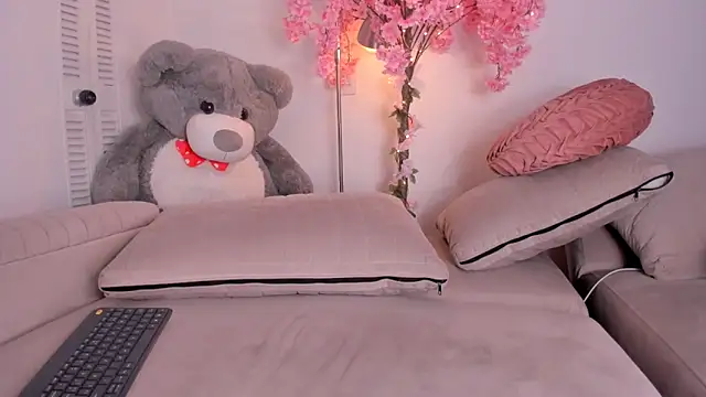 kitty_miaaのライブXXXチャット