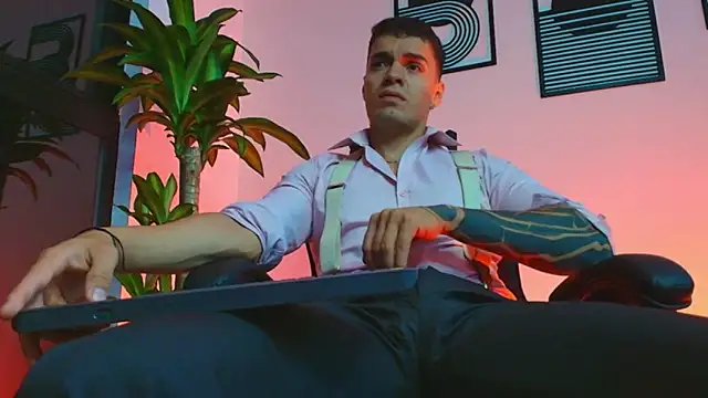 عرض كام ALPHA_DOMINUS_