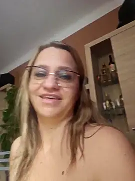 BLONDKICIA1 Chat XXX live