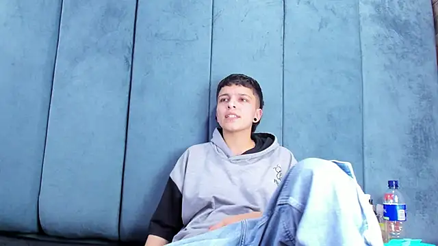 Megan_Thompson_ élő XXX-chatje