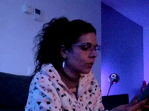 Donostiipar's Live XXX Chat