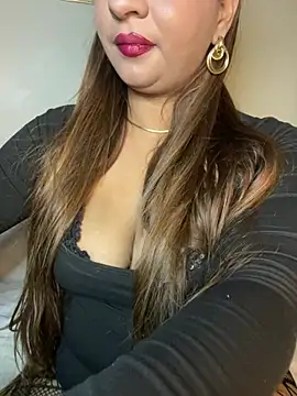 Zeynep-Lahsen's Live XXX Chat