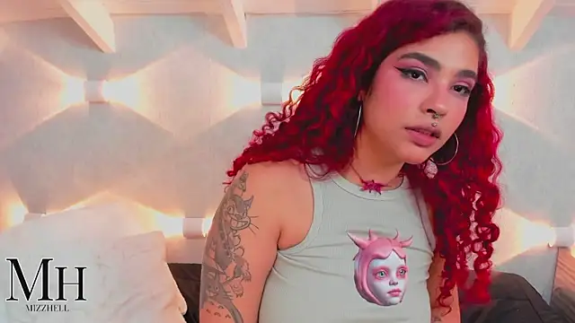 MizzHell's Live XXX Chat